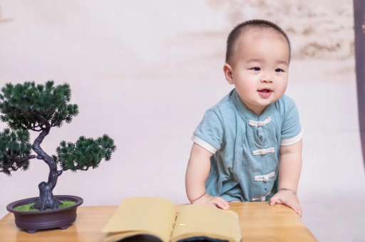 荆门宝宝脸上小白点